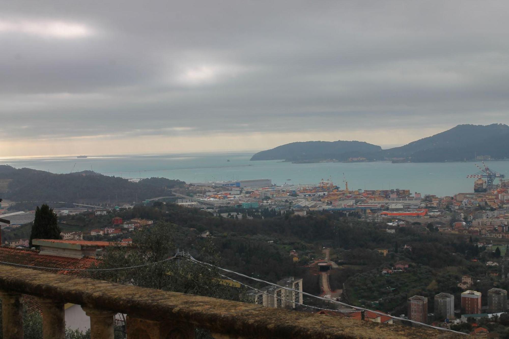 베차노리구레 La Spezia Vezzano 5 Terre - Il Ciliegio 아파트 외부 사진